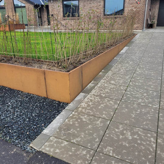 Utvendig hjørne for støttemur i cortenstål