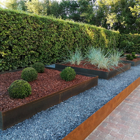 Spesialmål: Bedkant 6 mm cortenstål