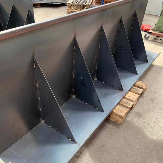 Spesialmål: Støttemur i cortenstål