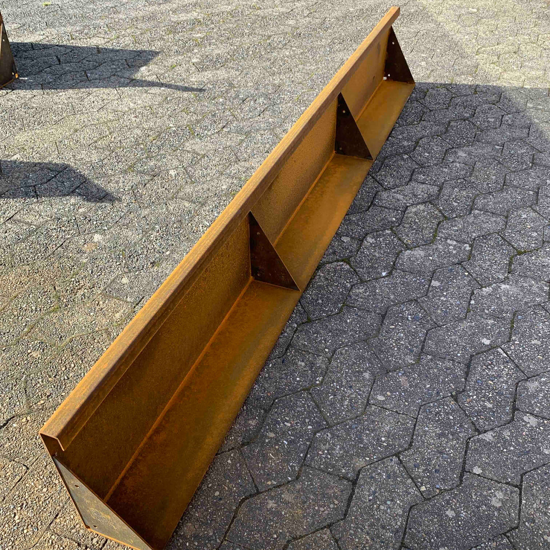 Spesialmål: Støttemur i cortenstål